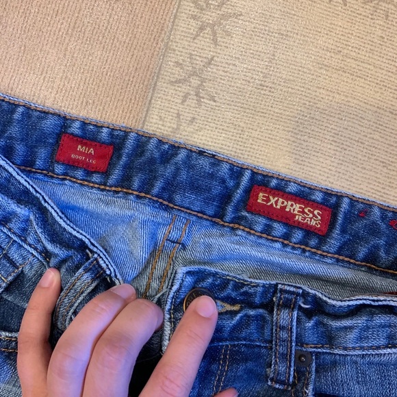 Express Jeans - Picture 3 of 7